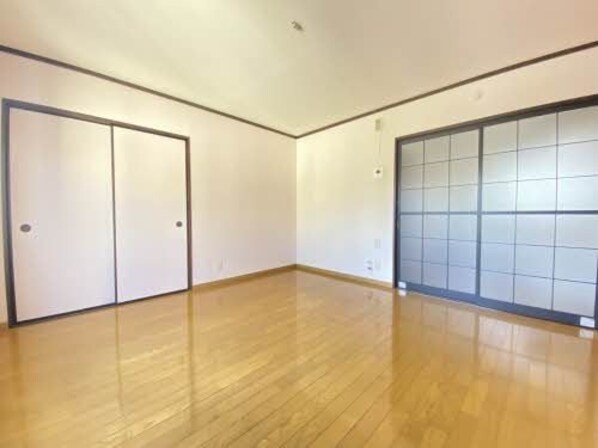 カーム・クウォーターBの物件内観写真